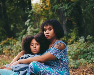 eye-for-ebony-URRyXqhL7FA-unsplash_7_11zon